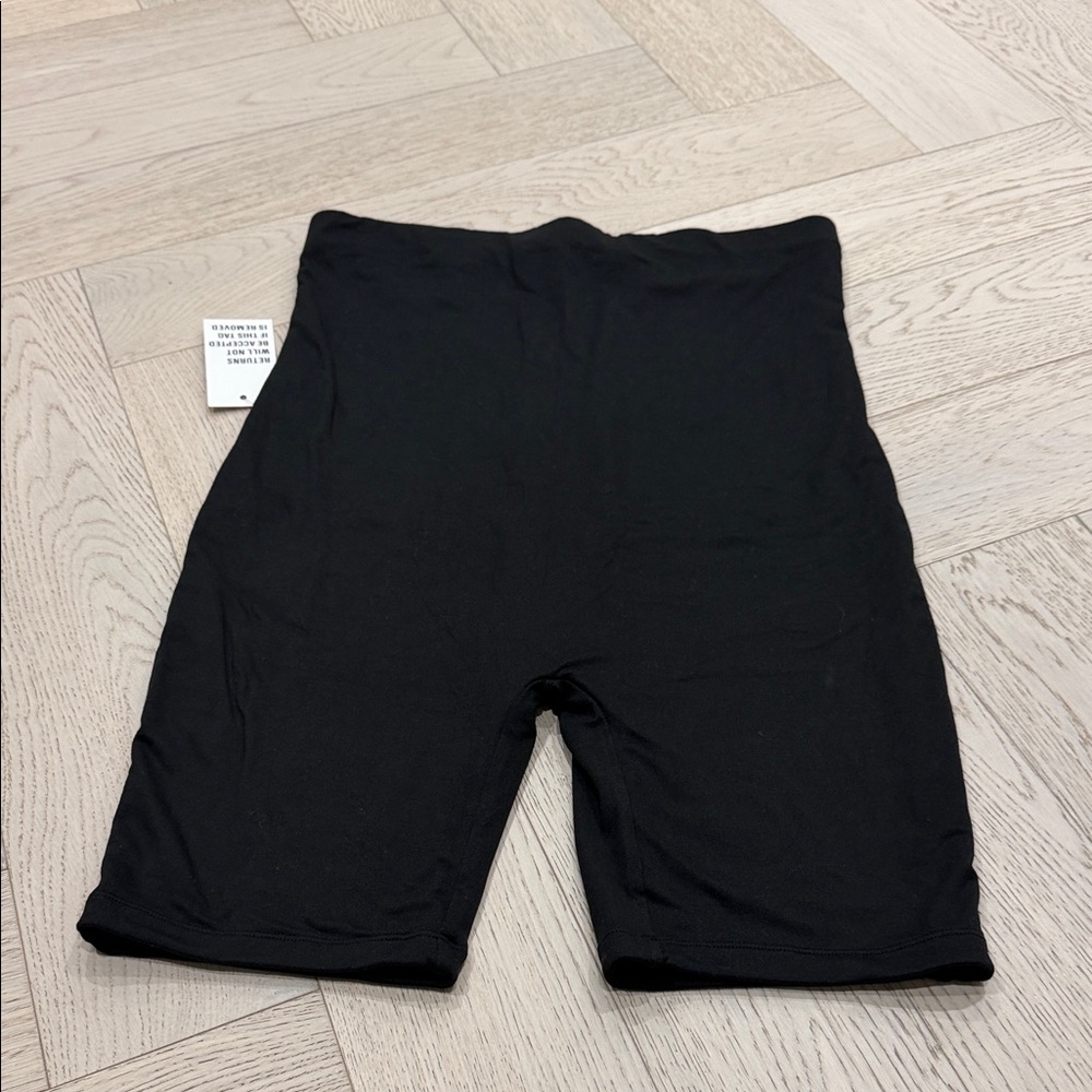 Bumpsuit Maternity Black Biker Shorts L
